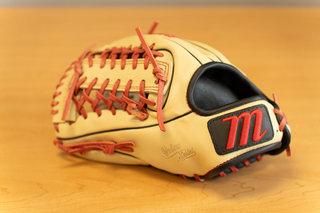 Marucci Oxbow M Type Glove LHT 11.75"