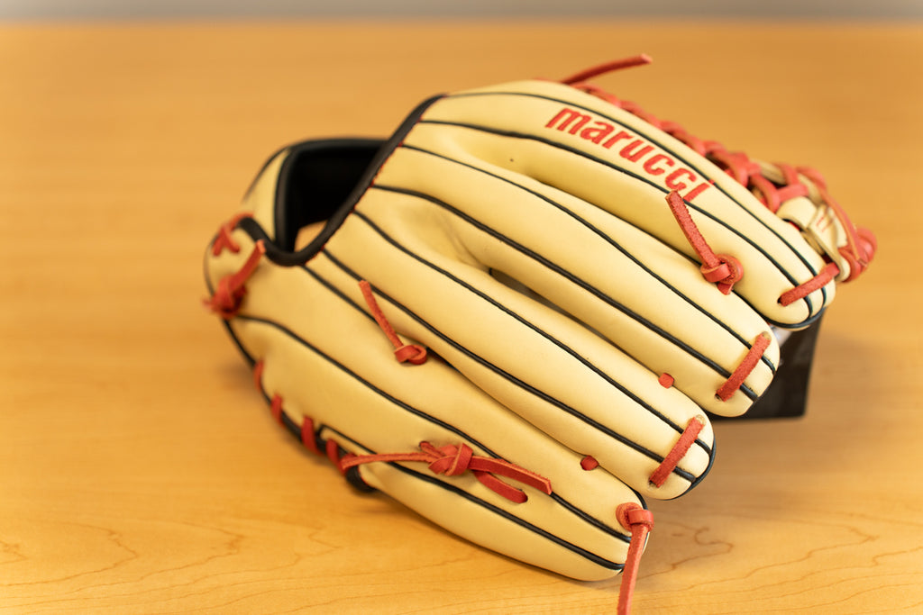 Marucci Oxbow M Type Glove LHT 11.75"