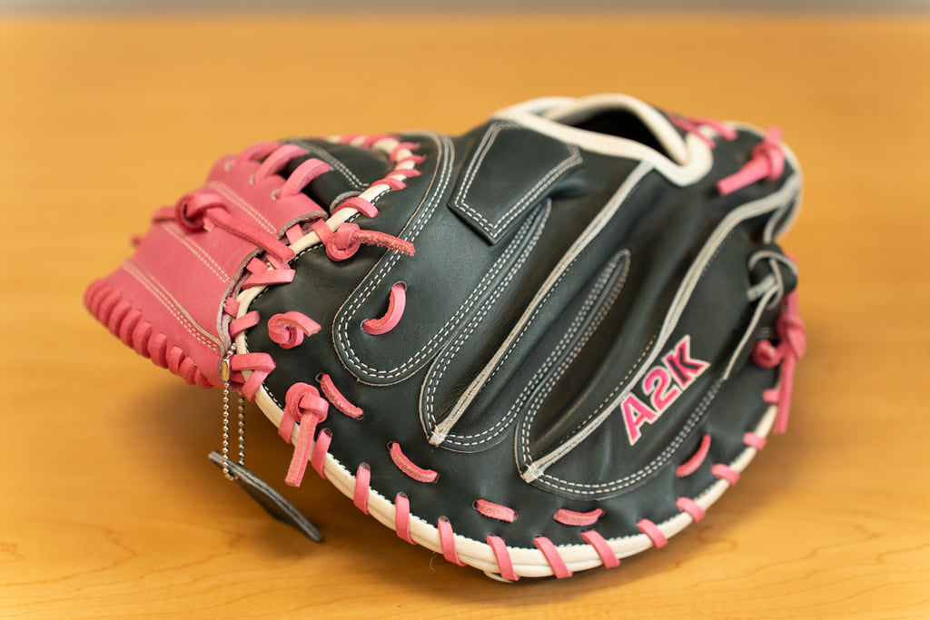Wilson M23 Catchers Glove Navy/Pink 33.5"