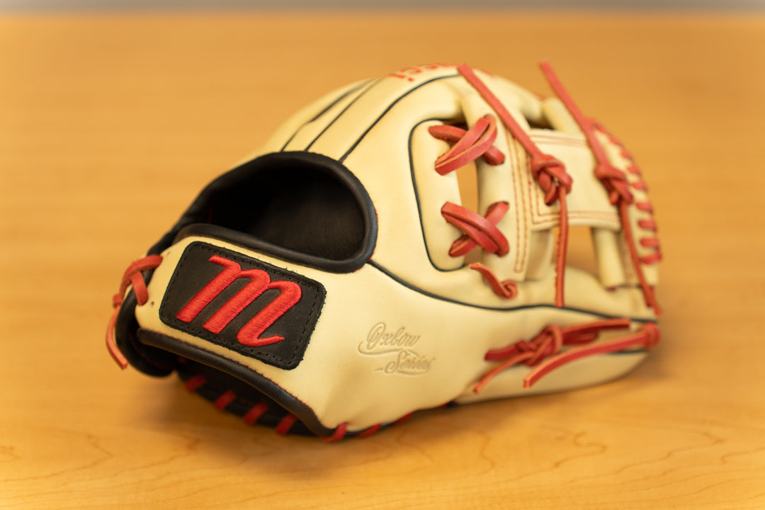 Marucci Oxbow M Type Glove RHT 11.50"